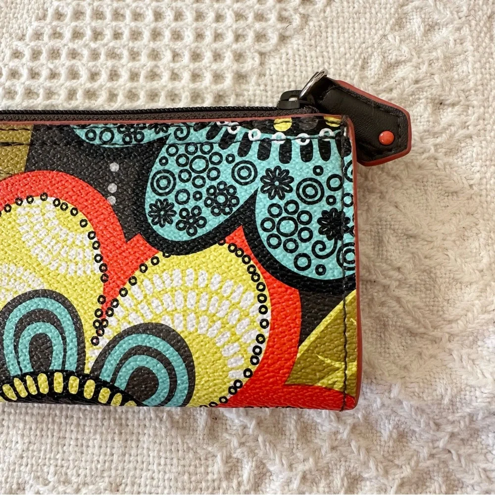 Vera Bradley Wallet Multicolor Flower Shower Floral Preppy Colorful Zip Top Card